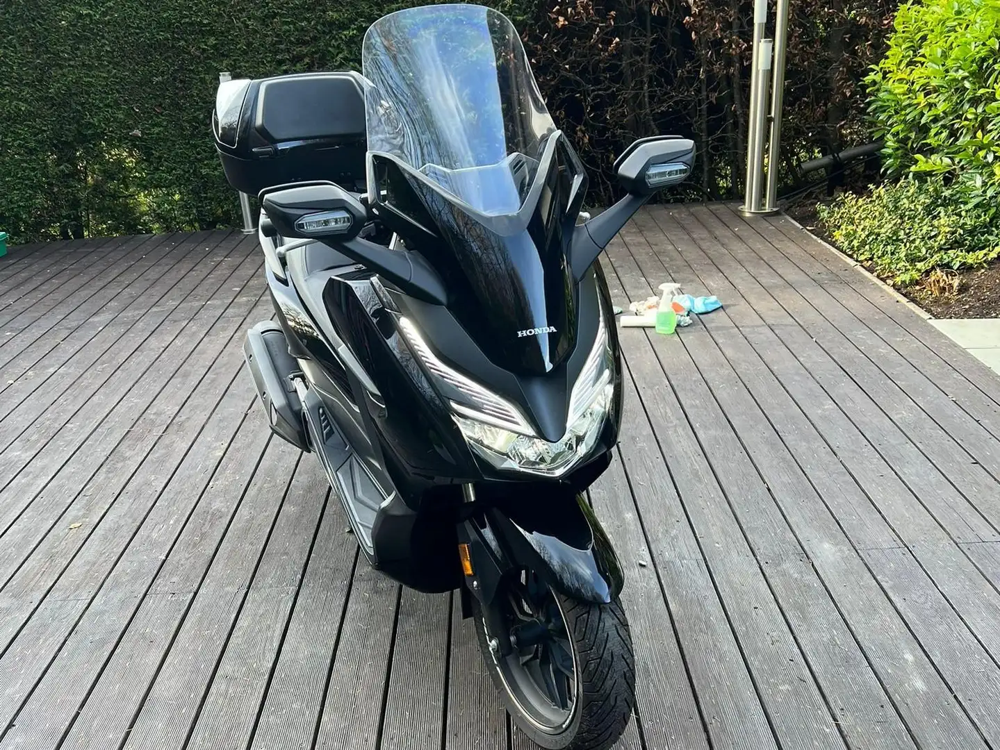 Honda Forza 125 WICHTIG.: nur 1.155Km Black - 2