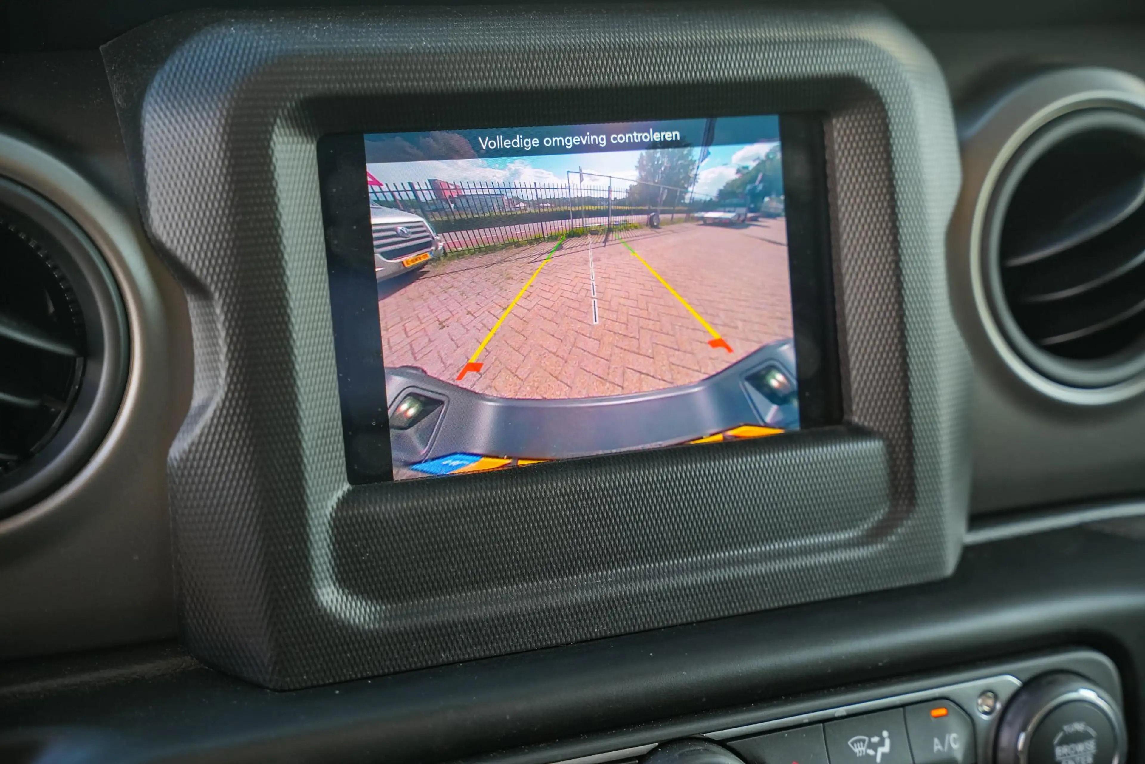 Jeep Gladiator sport 3.6 V6 Grijs Kenteken Camera Cruise Carplay — photo 18