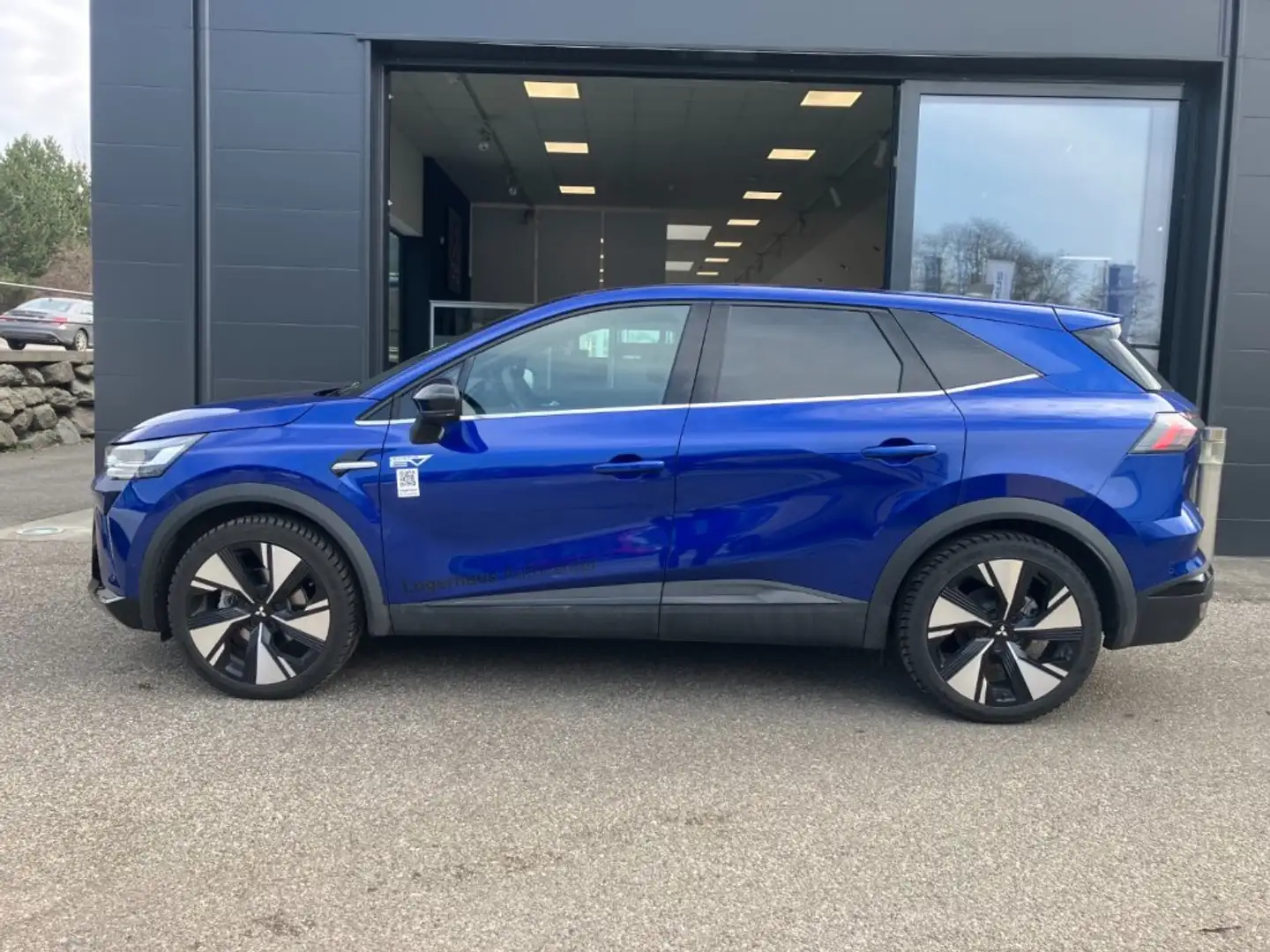 Mitsubishi Grandis 1,8 HEV Intense S+C+T 26 Blau - 1