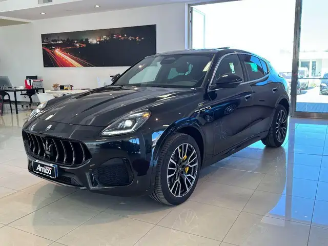Maserati Grecale 2.0 250CV MHEV GT Tetto Cerchi 20