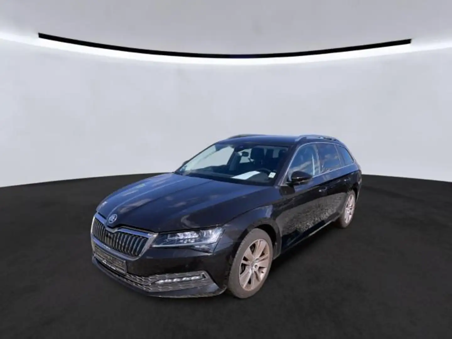Skoda Superb Combi 2.0 TDI DSG STYLE MATRIX AHK LM18 Schwarz - 2