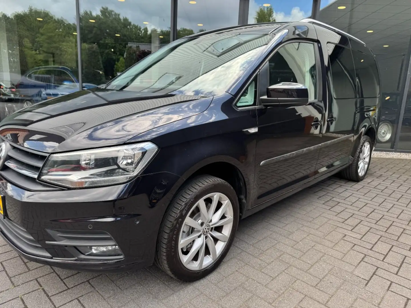 Volkswagen Caddy 1.4 TSI Sportline 7p,Navi,Clima,Cruise,PDC v+a Black - 2
