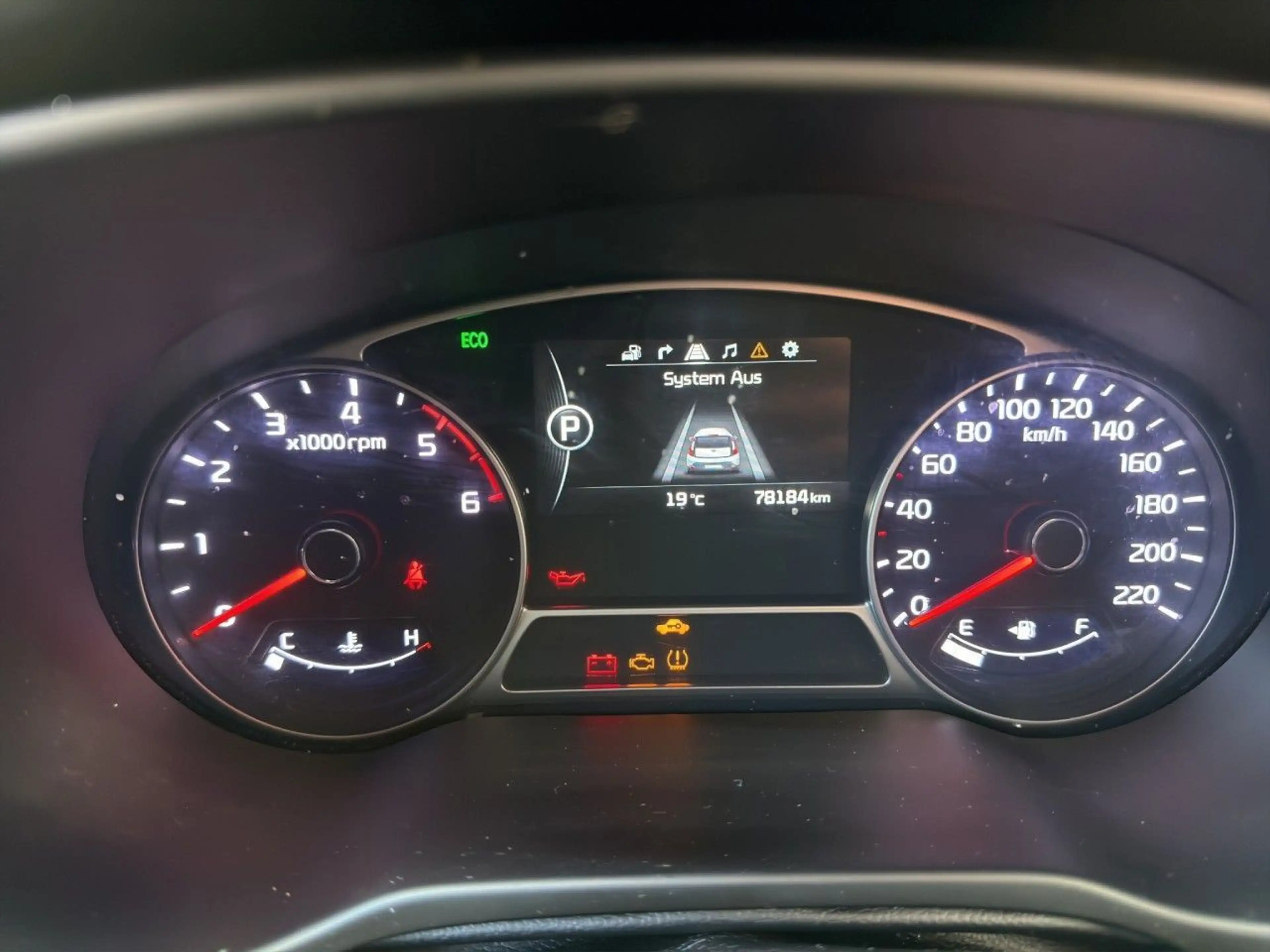 Kia Soul 1,6 CRDI AUT SHZG KAM NAV DAB+ LEDER PANO — photo 11