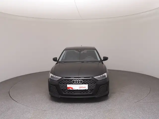 Audi A1 view 3