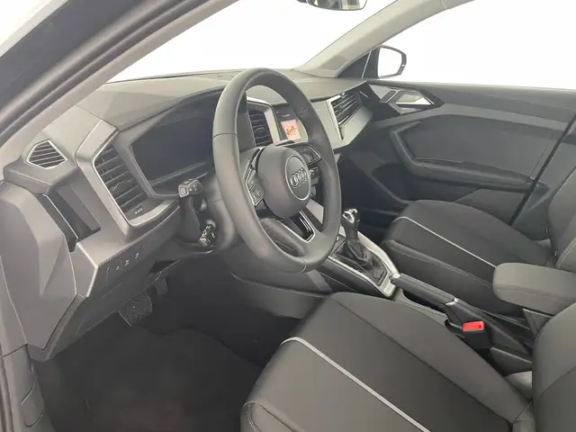 Audi A1 view 8