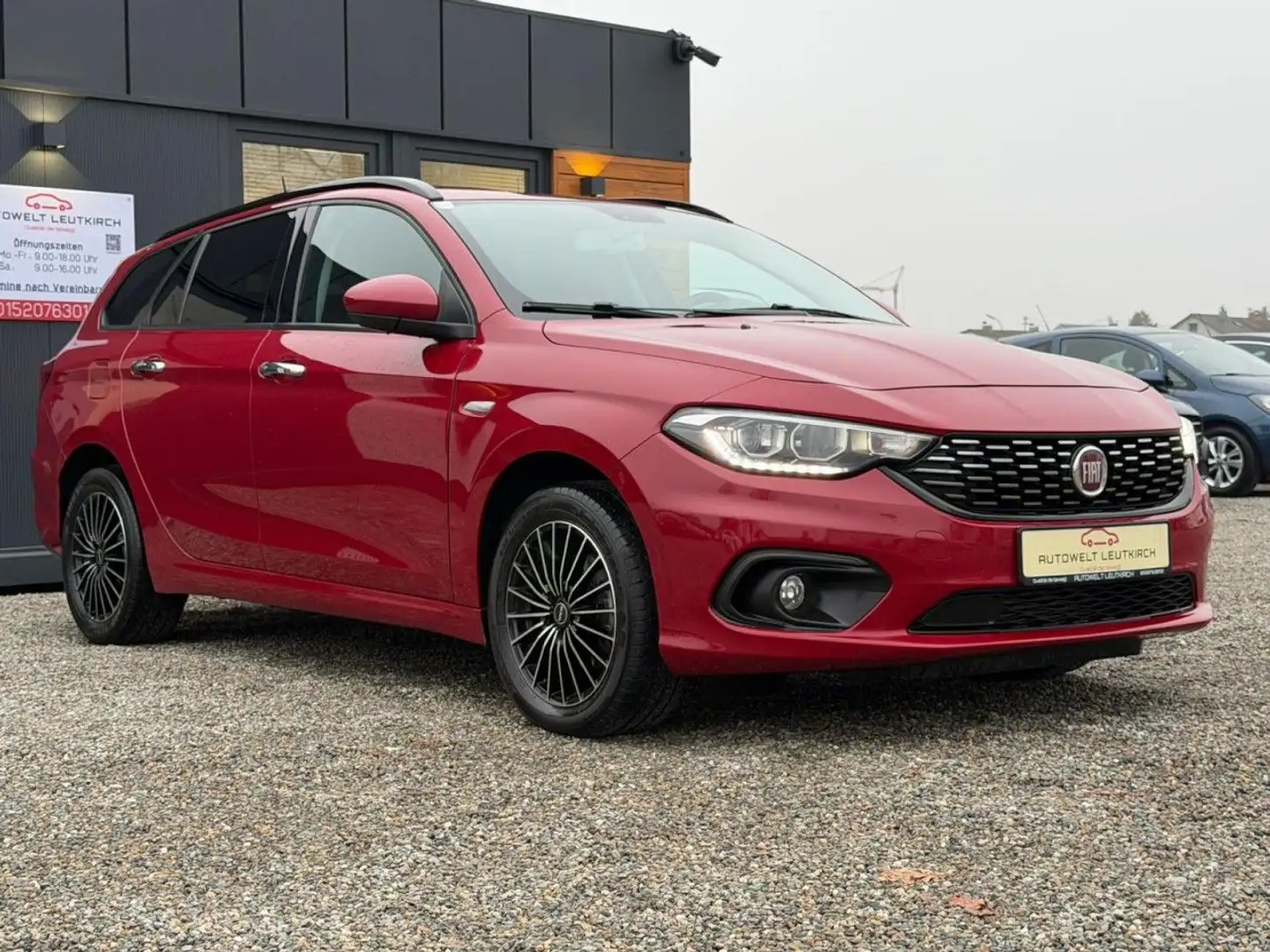 Fiat Tipo Lounge 1.6 MULTIJET LOUNGE KLIMA AUTOMATIK Rot - 2