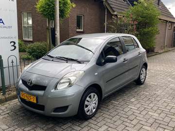 1.0 VVTi Acces