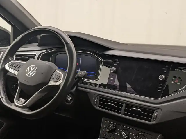 Volkswagen Taigo view 6