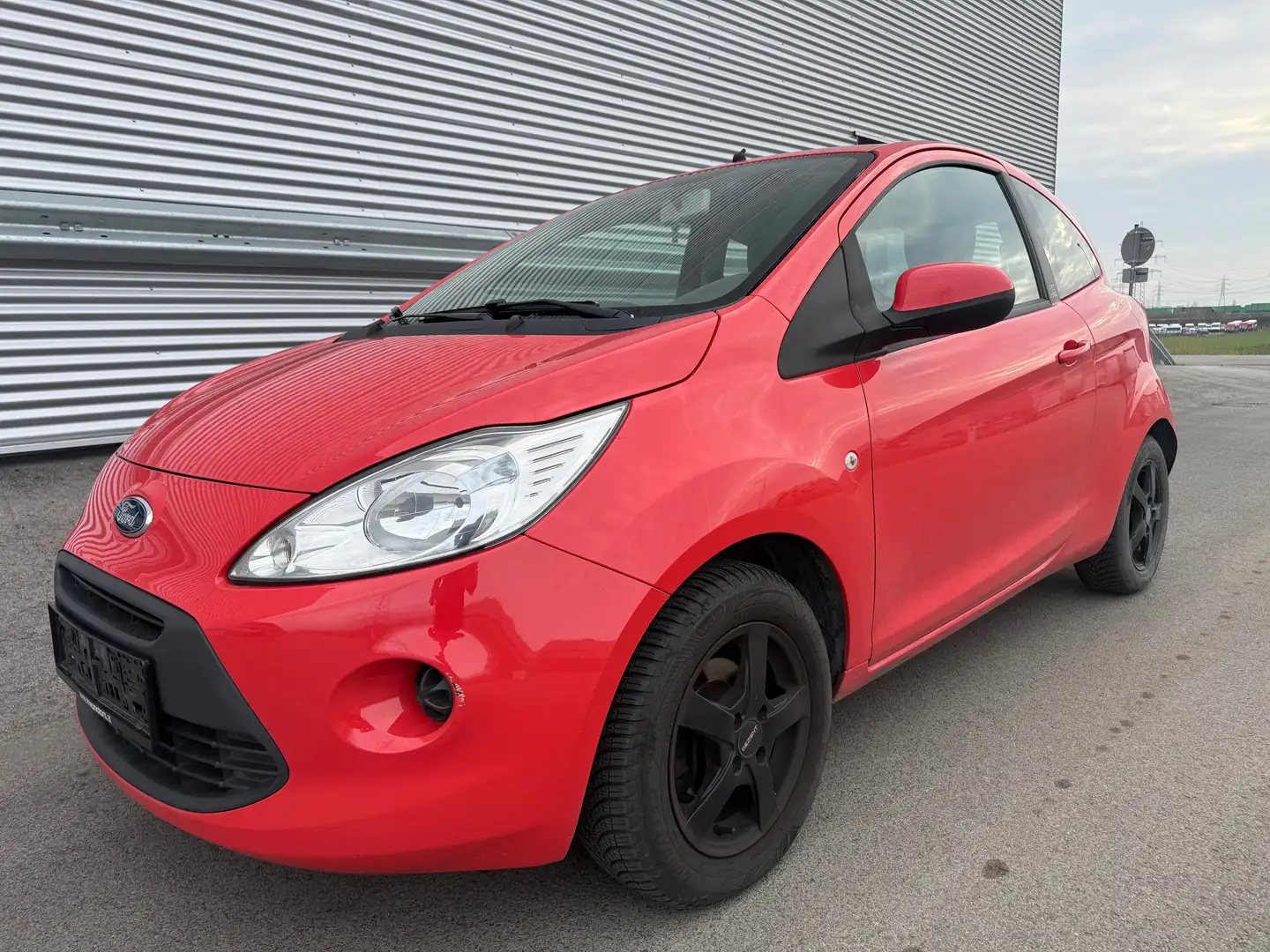 Ford Ka/Ka+ 1,2 Trend ID:2 Rood - 2
