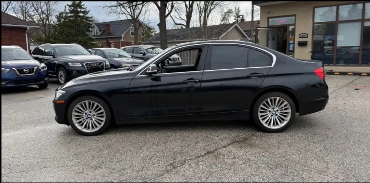 BMW 3 Series photo BMW 3 Series