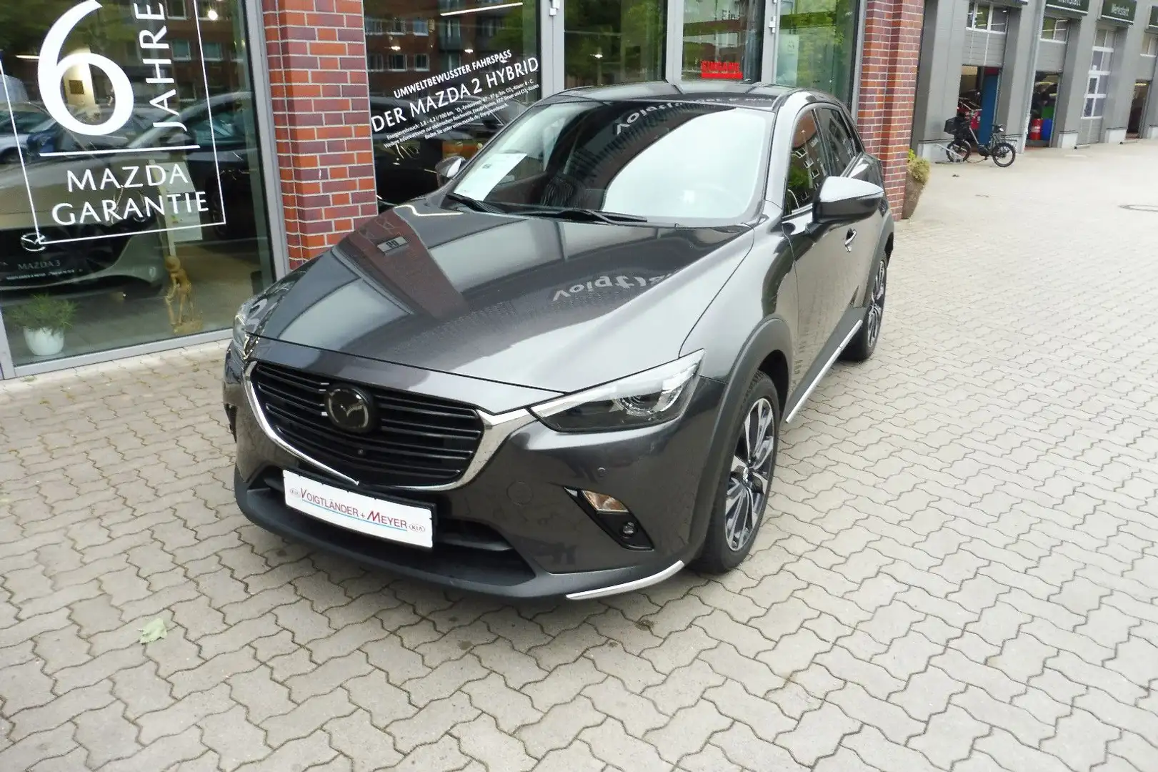 Mazda CX-3 Selection Design- u. Komfort Paket Technik- Grijs - 2