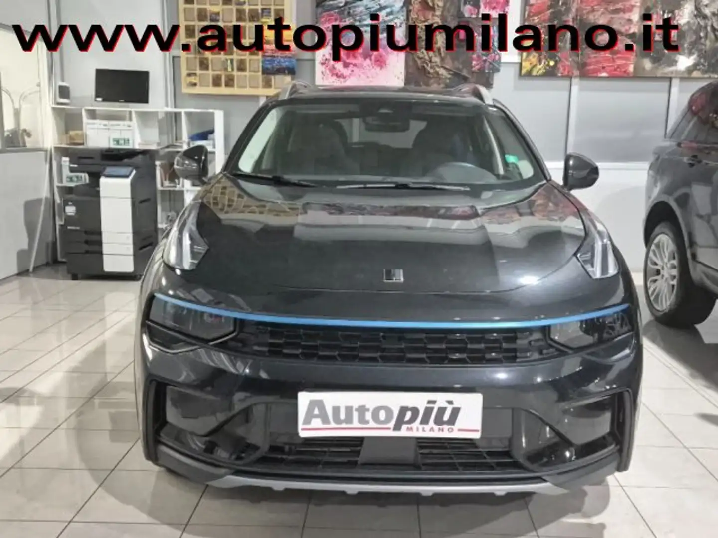 Lynk & Co 01 01 1.5 td phev auto Černá - 2