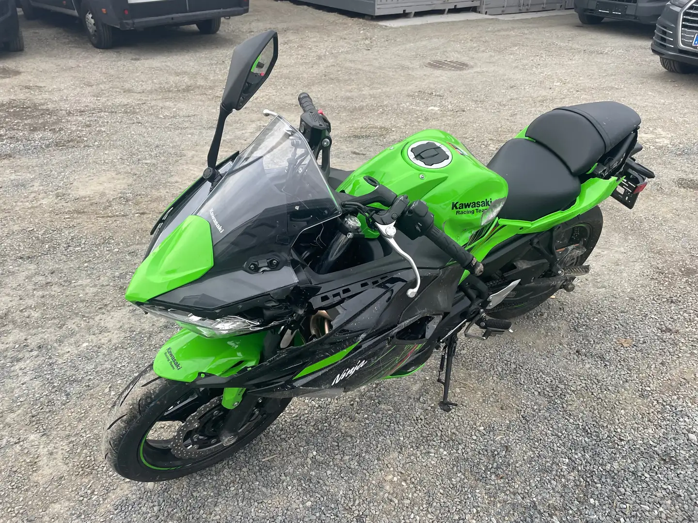 Kawasaki Ninja 650 650 Ninja Unfallfahrzeug 1 Besitz Verde - 1