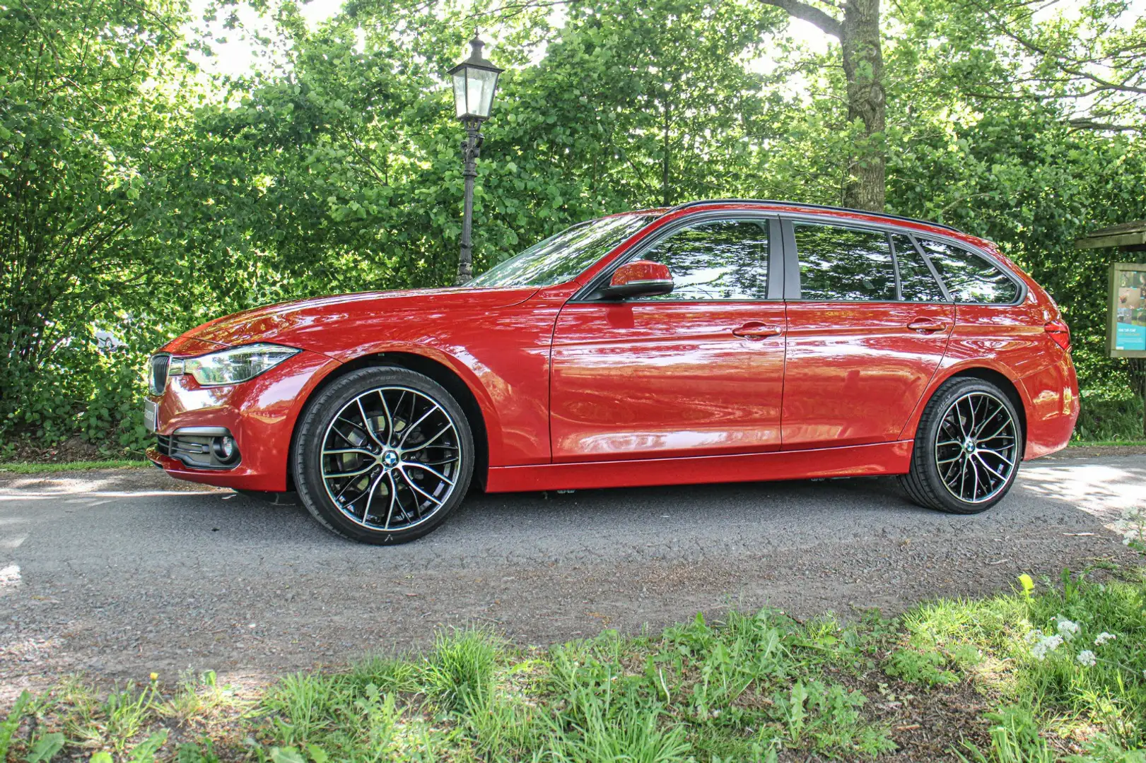 BMW 316 316d Touring Червоний - 2