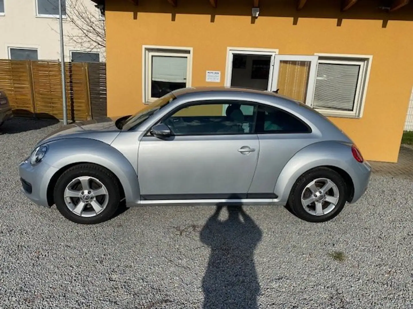 Volkswagen Beetle Basis Silber - 2
