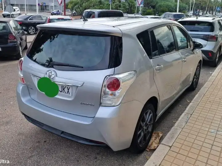 Toyota Corolla Verso 2015, foto 3