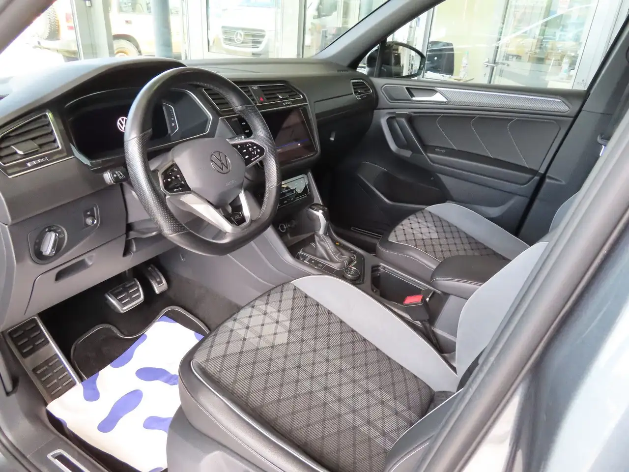 Volkswagen Tiguan Allspace R-Line 4Motion LED NAVI, миниатюра 8