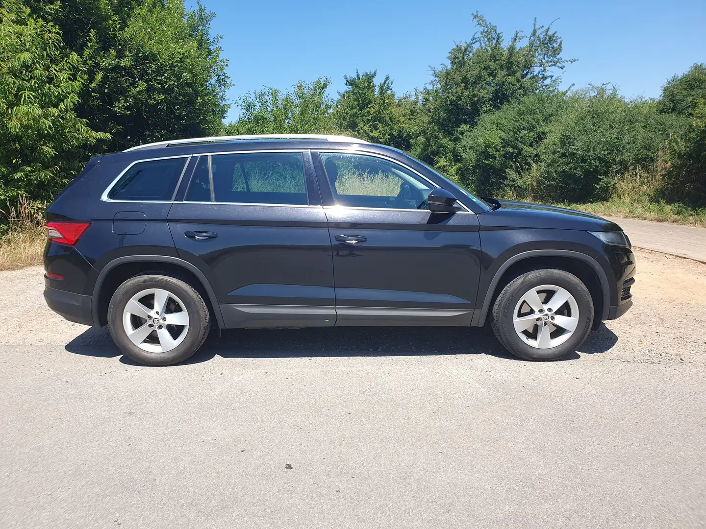 Skoda Kodiaq Kodiaq 2.0 TDI DSG Ambition Schwarz - 2