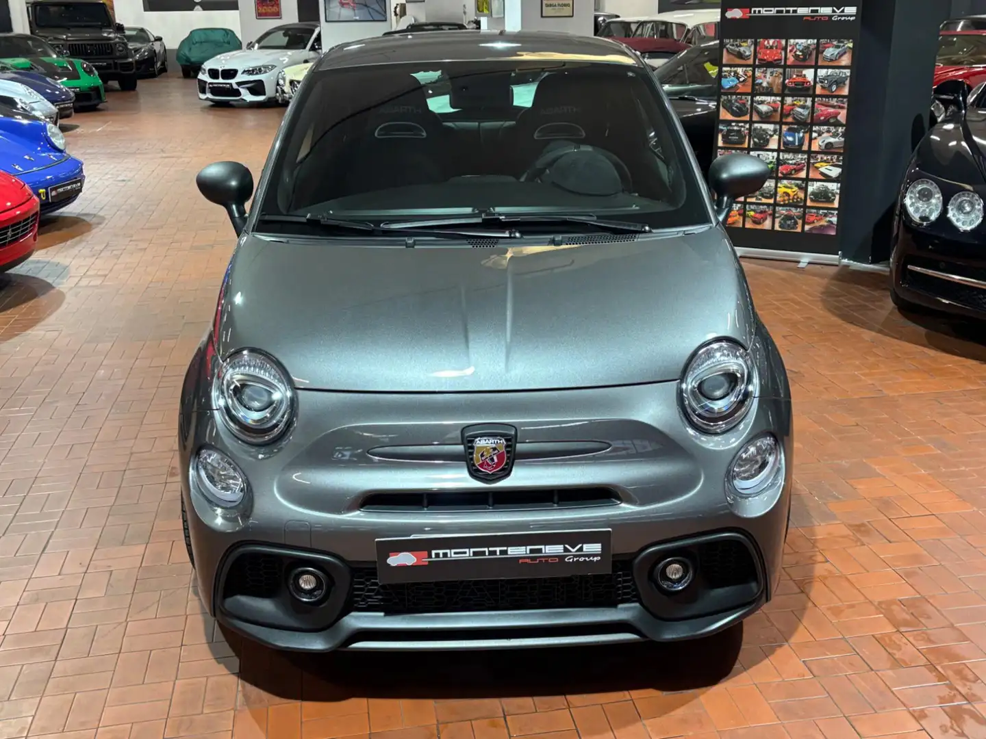 Abarth 695 180 CV M.T.A. AKRAPOVIC-GARANZIA UFFICIALE Grau - 2