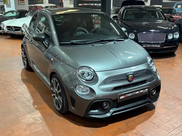 Abarth 695 180 CV M.T.A. AKRAPOVIC-GARANZIA UFFICIALE