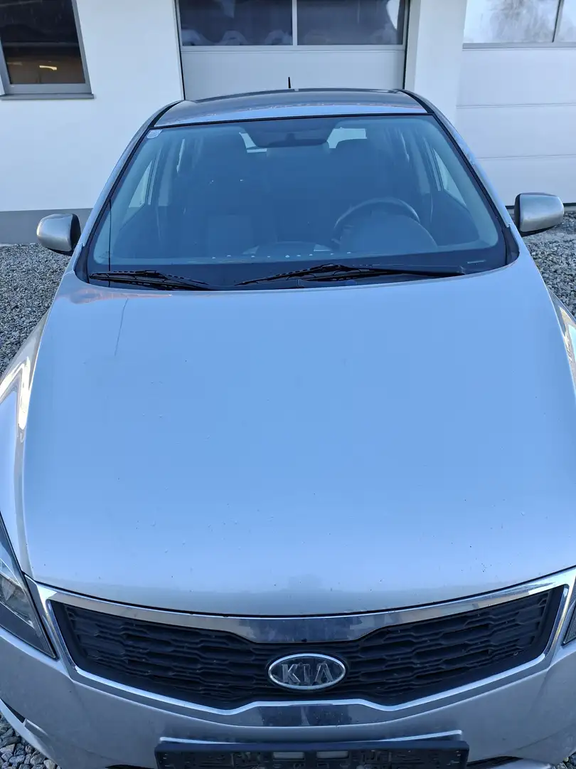 Kia Ceed / cee'd cee'd 1,6 CRDi Cool Jackpot DPF ISG Cool Jackpot Silber - 2