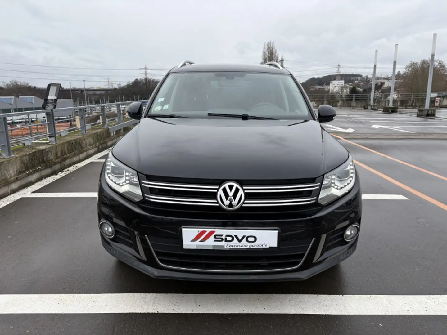 Volkswagen Tiguan 2.0 TDI 140CH BLUEMOTION TECHNOLOGY FAP CARAT 4MOTION DSG7 Schwarz - 2