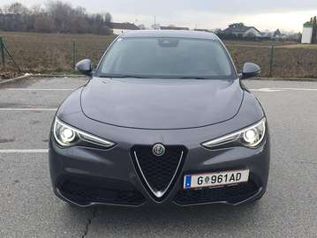 Stelvio B-Tech 2,2 ATX RWD B-Tech