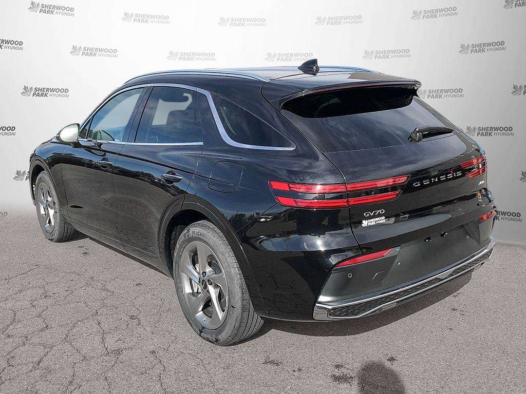 2026 Genesis GV70
