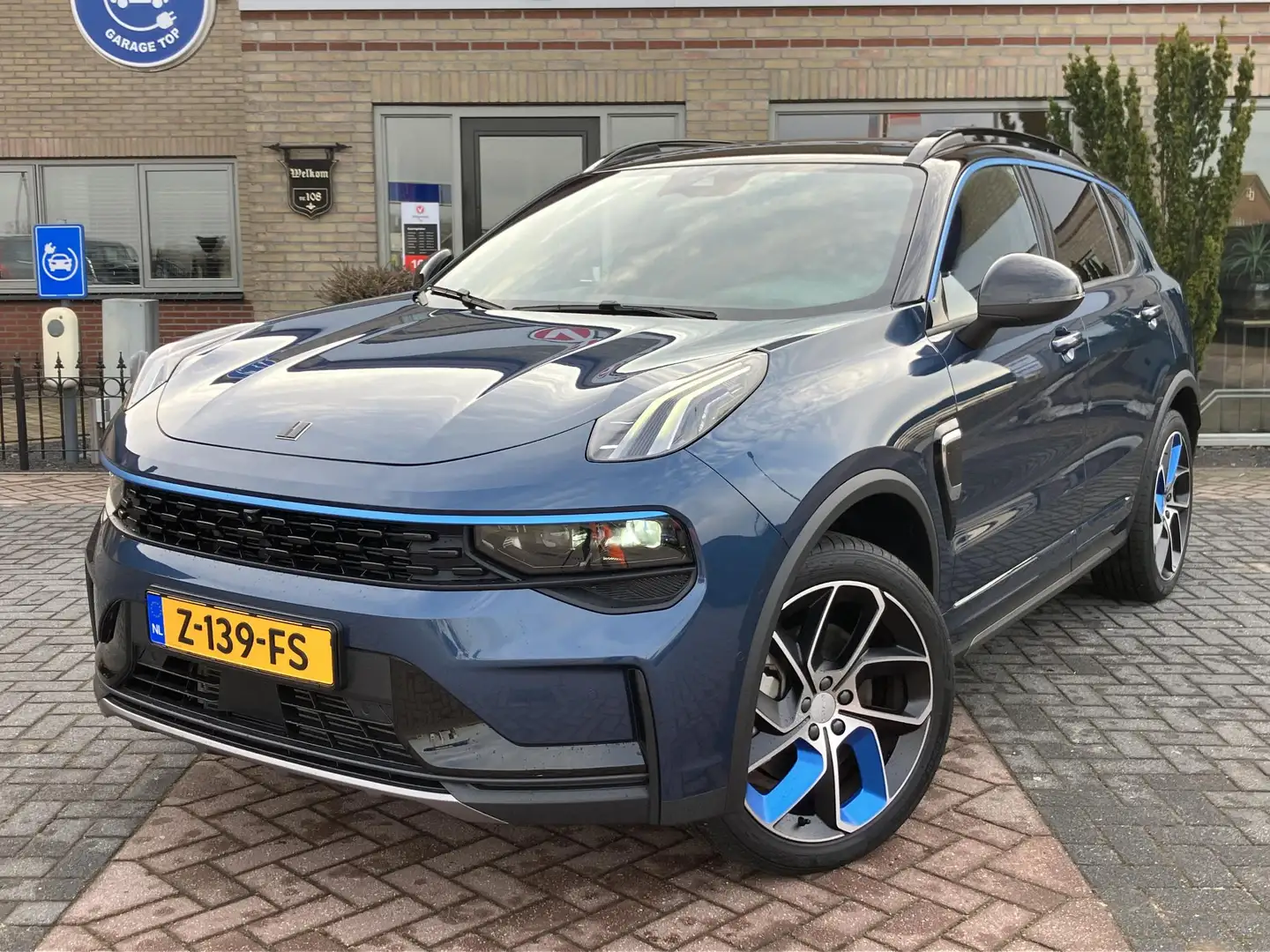 Lynk & Co 01 1.5 | Trekhaak | Pano | All-in prijs | NL-auto Bleu - 2