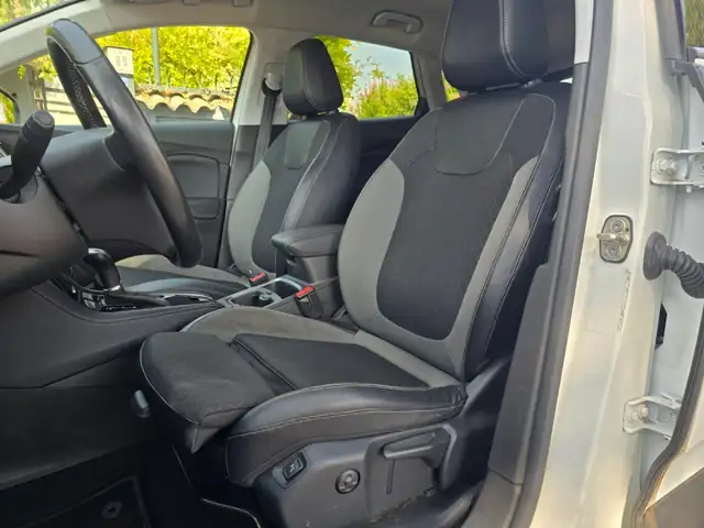 Opel Grandland X view 6