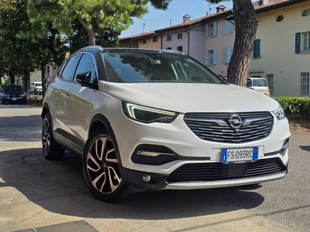 Opel Grandland X view 12