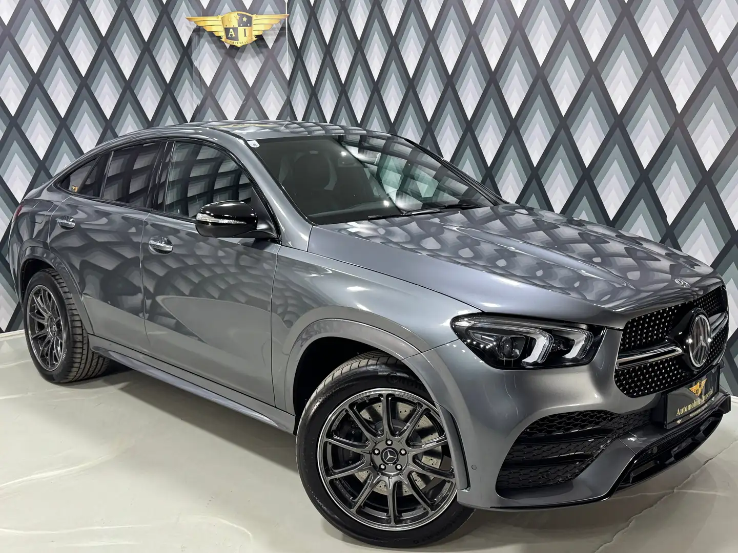 Mercedes-Benz GLE 350 d Coupe 4MATIC Aut. // AMG LINE // AIRMATIC // Grau - 1