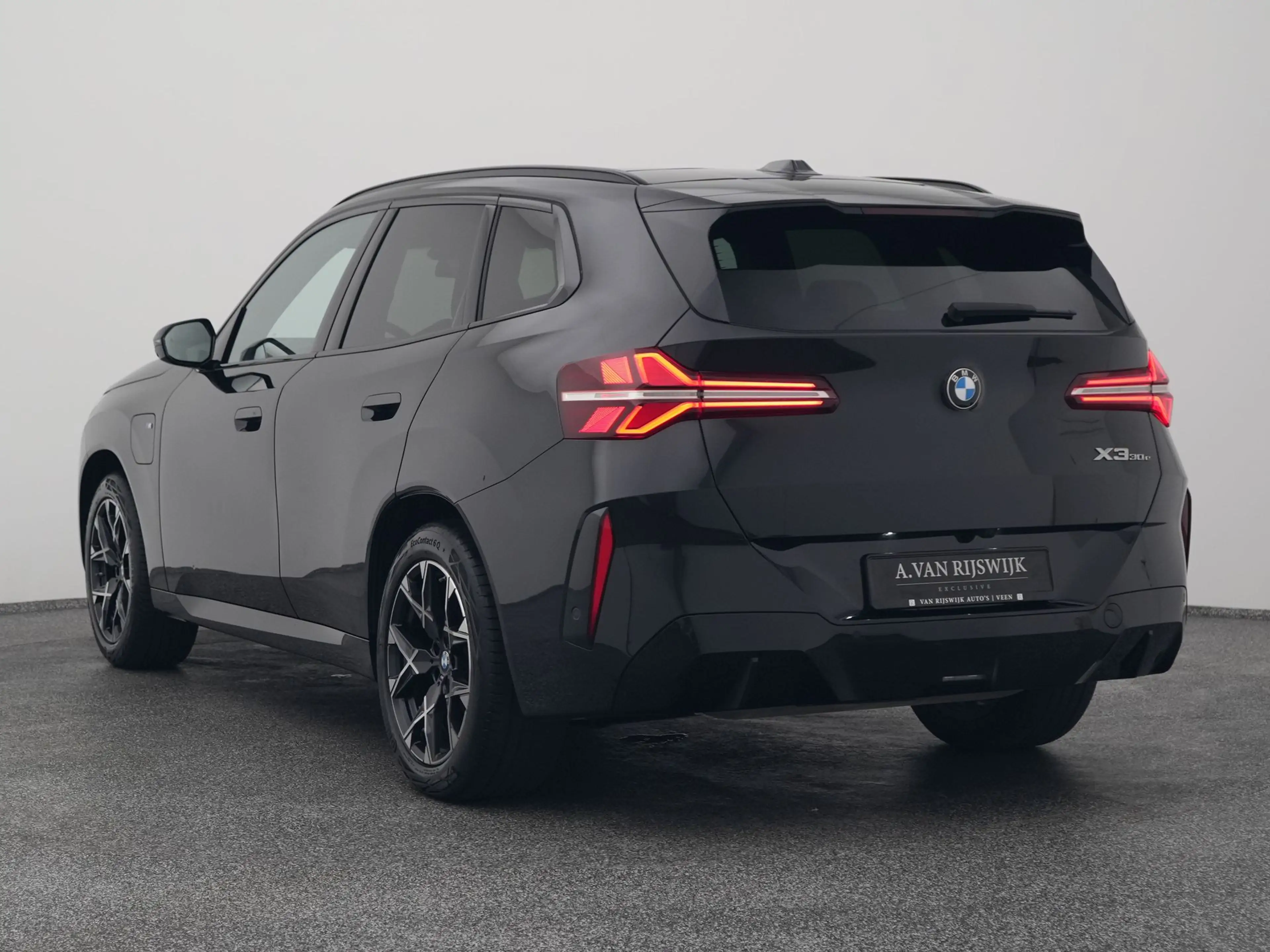 BMW X3 30e xDrive M-Sport | PANO | 360° | H&K | HUD | STO — photo 5