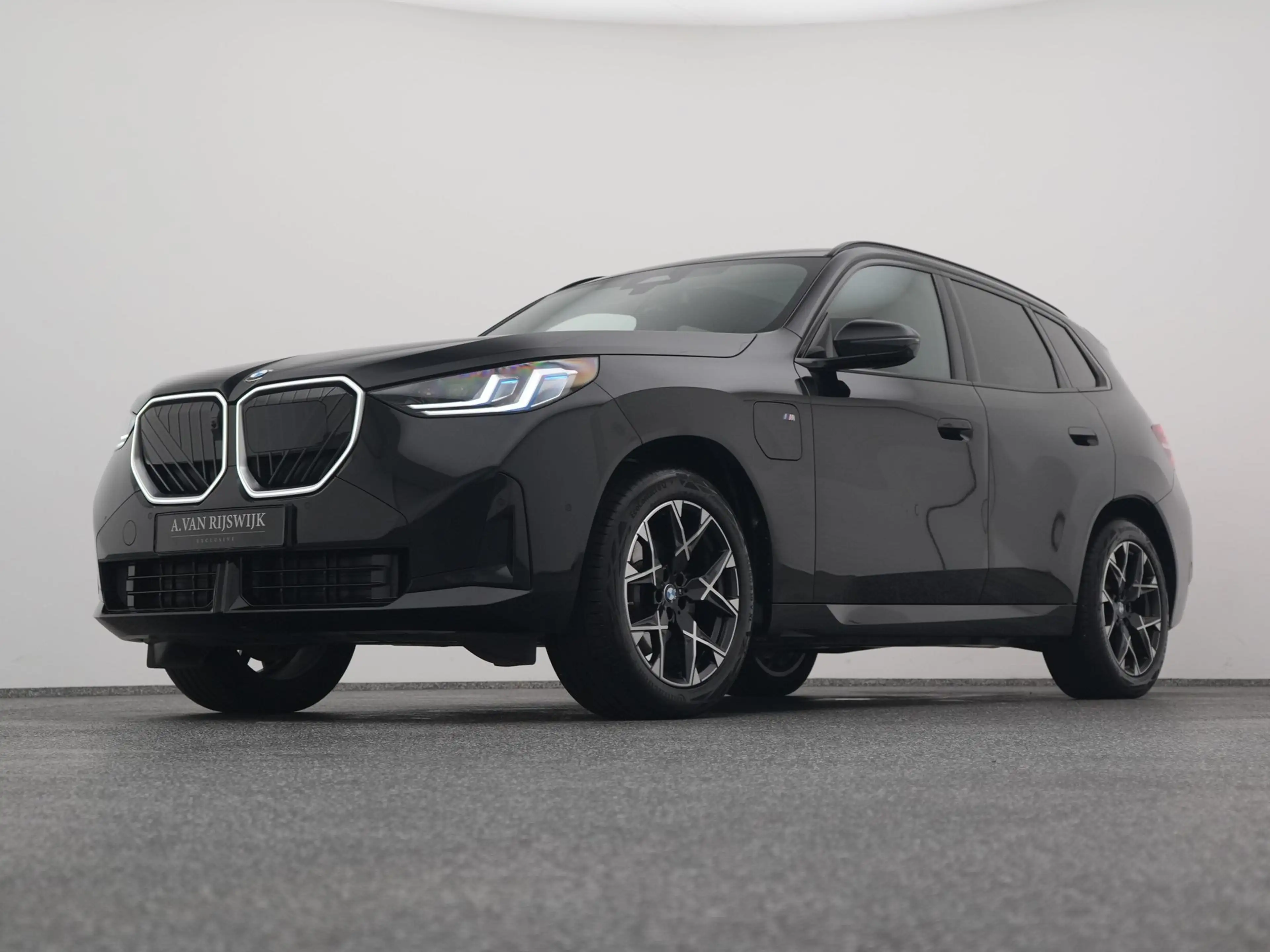 BMW X3 30e xDrive M-Sport | PANO | 360° | H&K | HUD | STO — photo 15