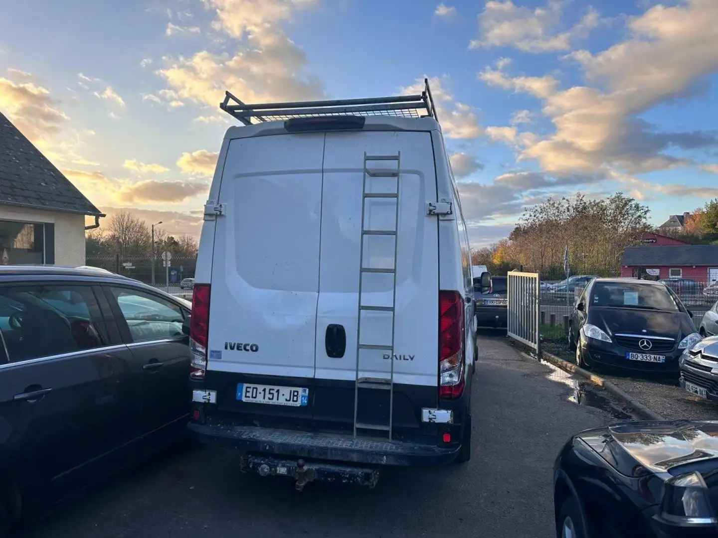 Iveco Daily L3H3 - 109000KM 3.0 ROUE JUMELÉ 17000 HT Blanc - 2