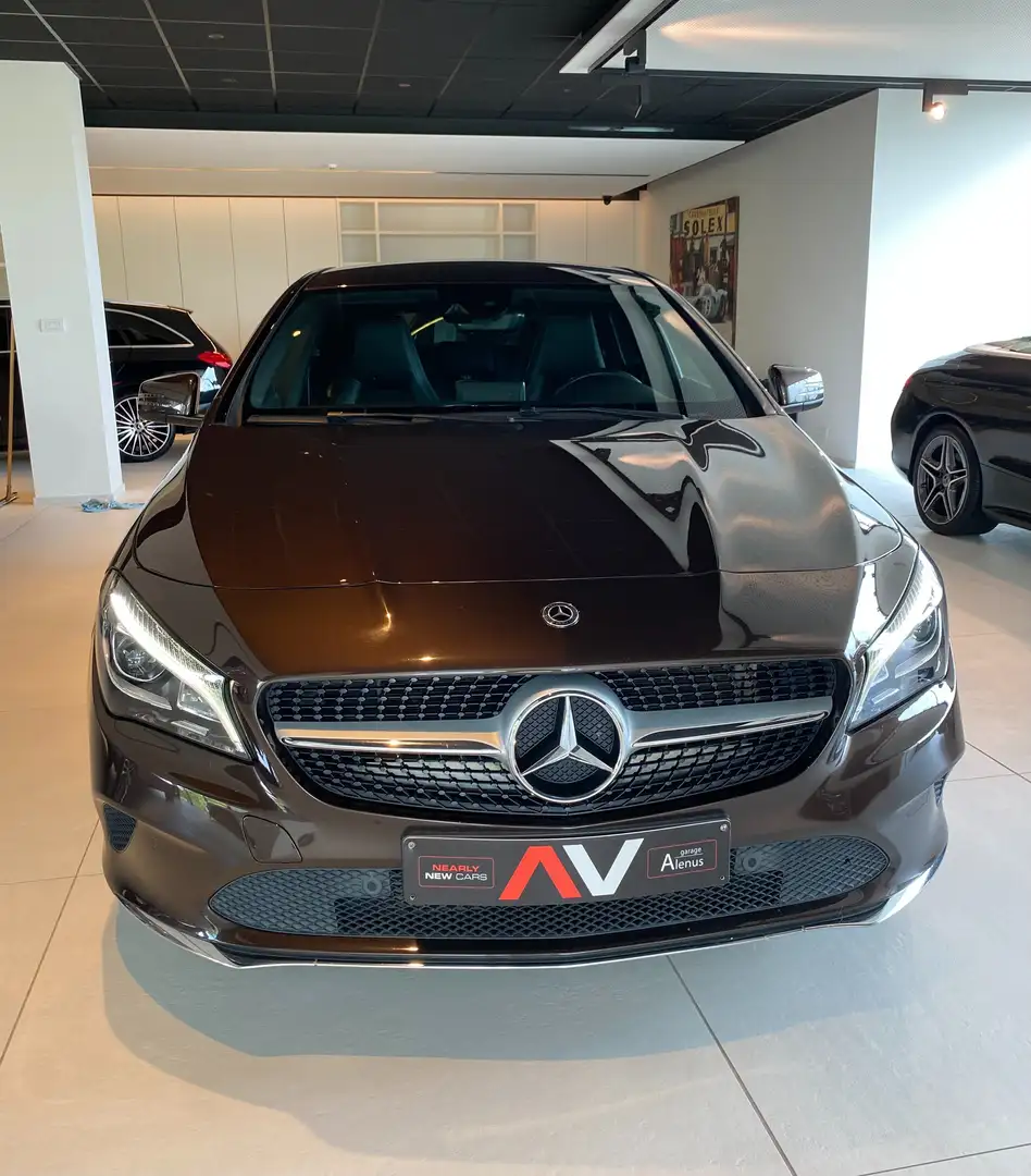 Mercedes-Benz CLA 200 7G ShootingBreak LED/GPS/18"/Camera/El.Klep&Trekh. Marrone - 2