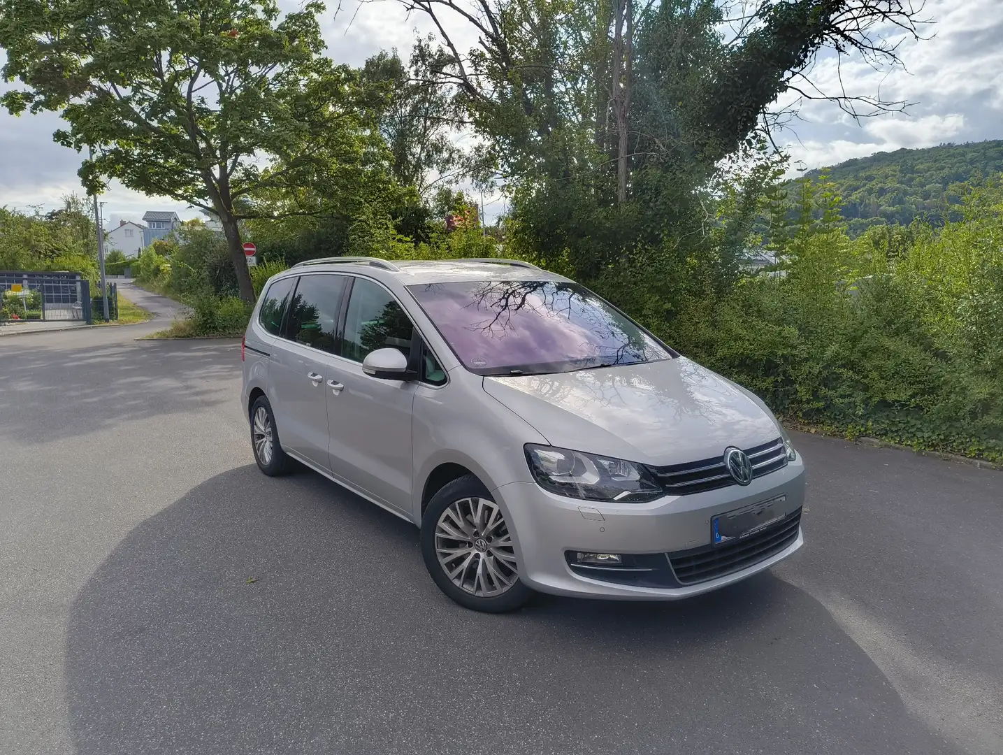 Volkswagen Sharan Sharan 2.0 TSI DSG Highline Argintiu - 1