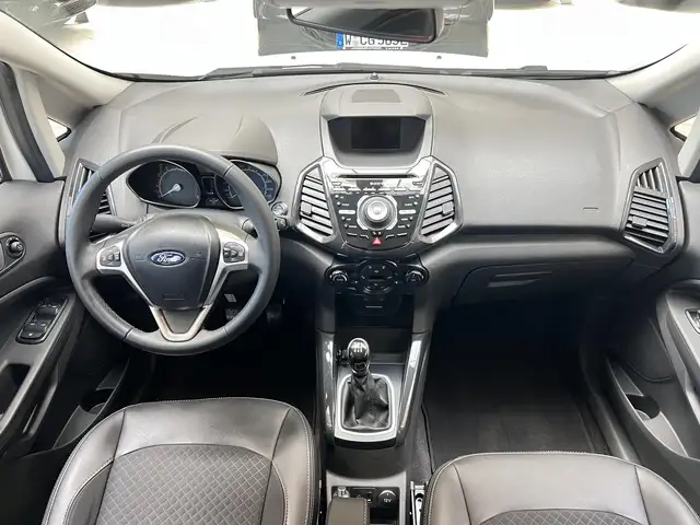 Ford Ecosport view 11