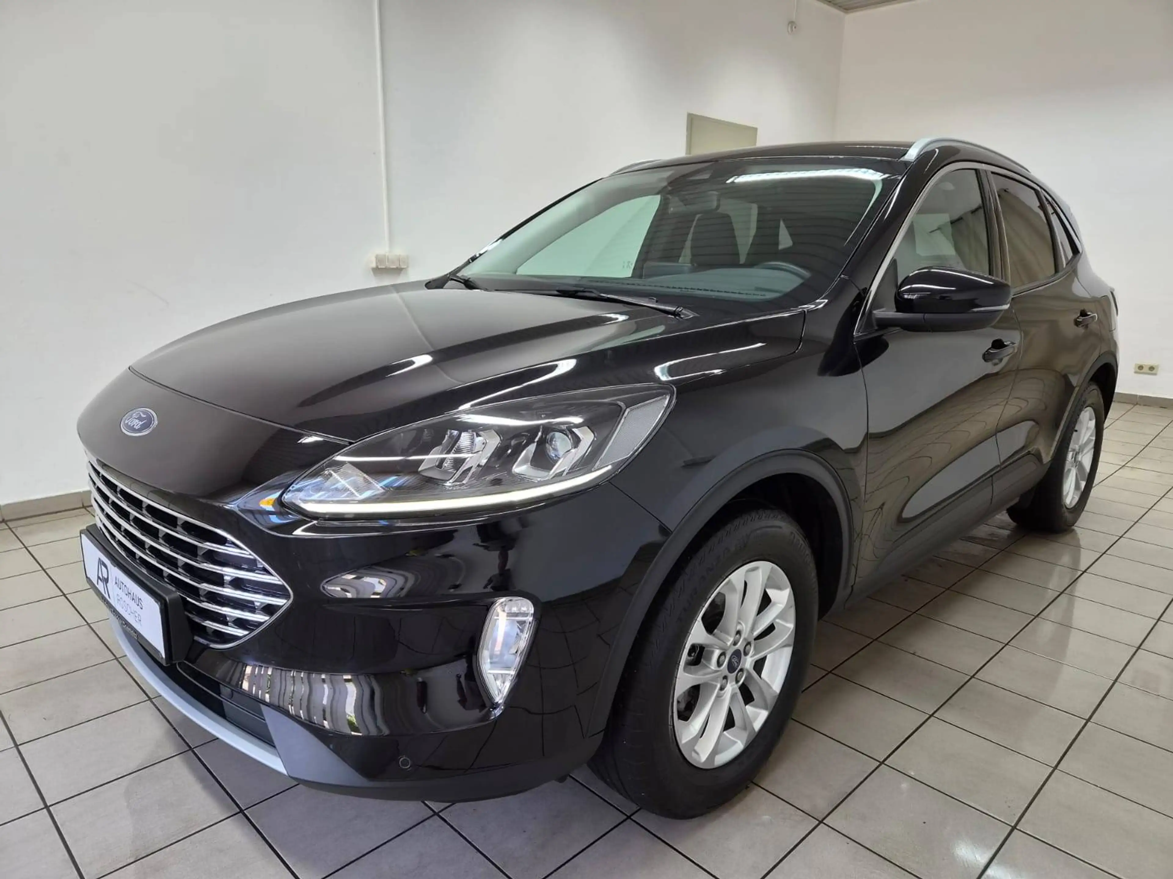 Ford Kuga 2.5 Hybrid Titanium LED Carplay Kamera 1.Hand — photo 2
