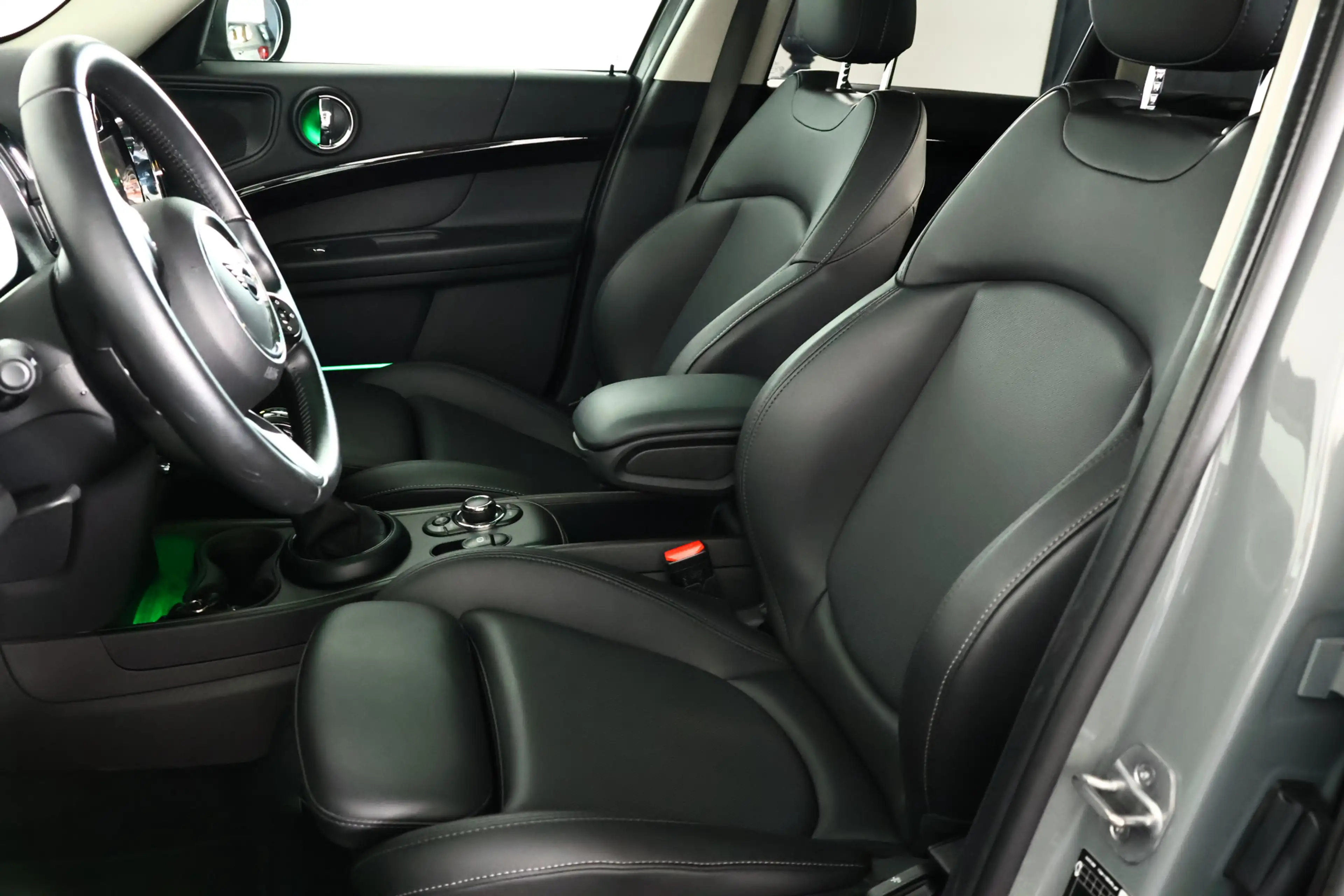 MINI Cooper SE Countryman 1.5 ALL4 / LED / Leder / CarPlay — photo 3