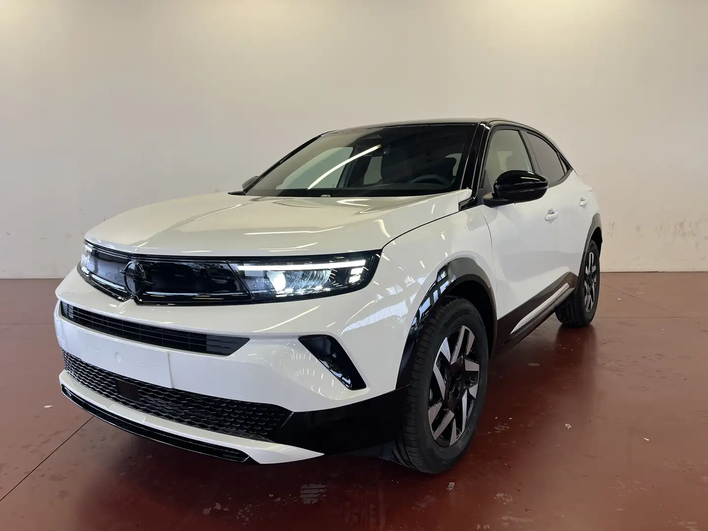 Opel Mokka 1.2 Hybrid GS Zilver - 1