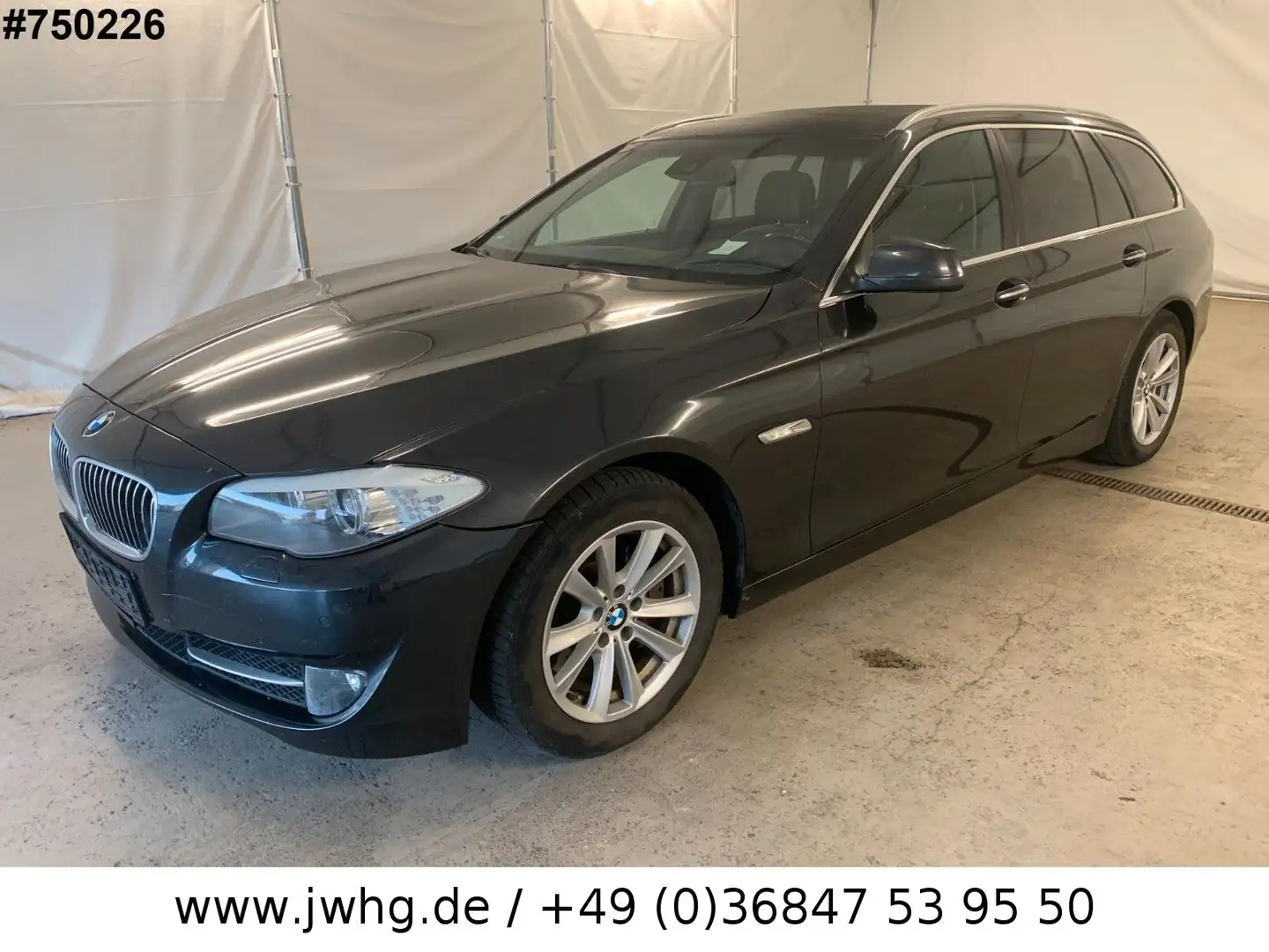 BMW 525 Xenon Navi+ Vollleder Pano Si-Hz SpoSi Tempo Grau - 1