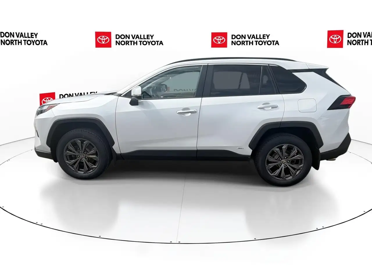 Toyota RAV 4 photo Toyota RAV 4