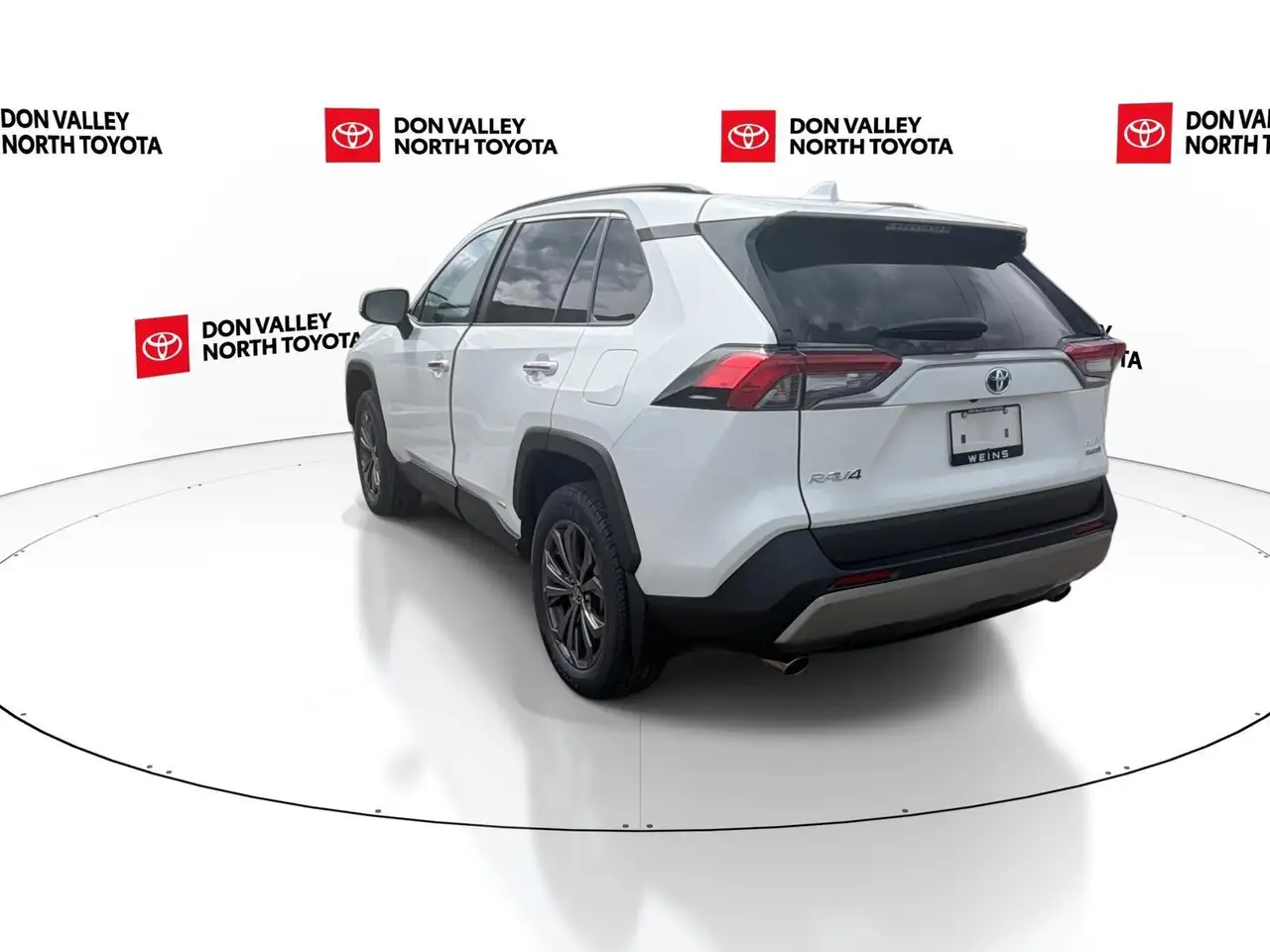 Toyota RAV 4 photo Toyota RAV 4