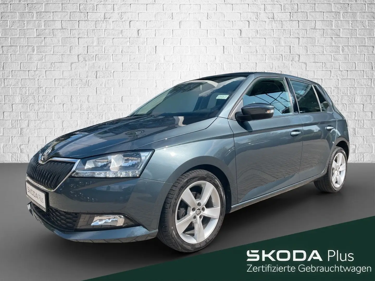 Skoda Fabia 1.0 Limo TSI Schaltgetriebe - Cool Plus Gris - 1