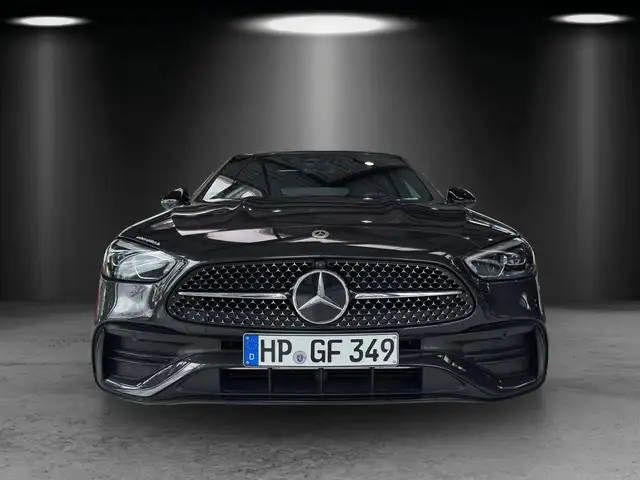 Mercedes-Benz C-Class view 6