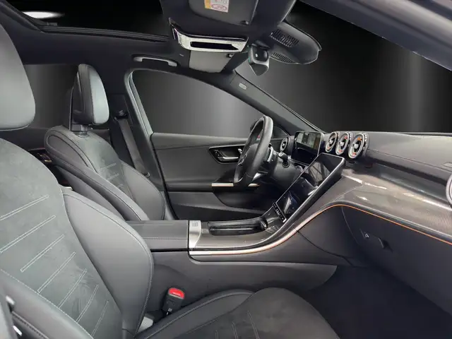 Mercedes-Benz C-Class view 11