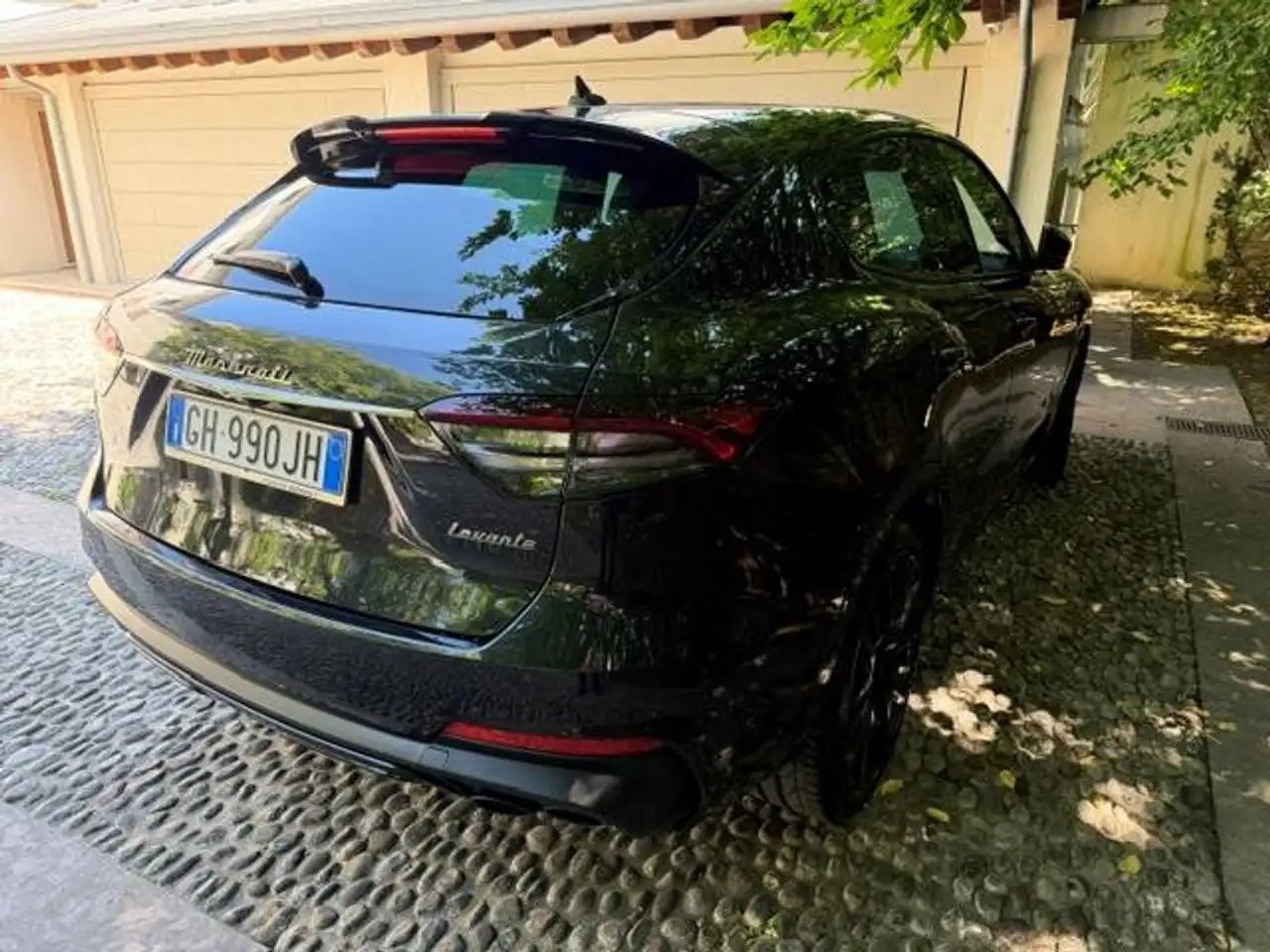 Maserati Levante 2021