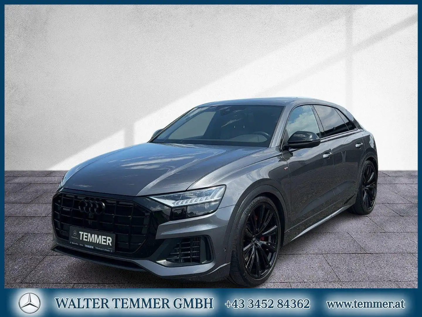 Audi Q8 55 TFSI e quattro S-line Matrix Air B&O Sound Grau - 1