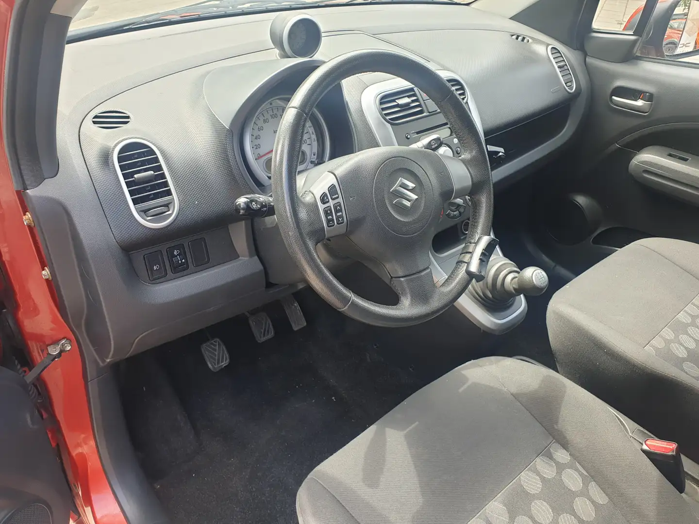 Suzuki Splash 1.0 Exclusive . Oranje - 2